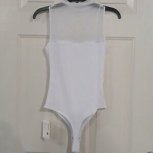 Reoria Bodysuit Womens Small White Mesh Sleeveless Top